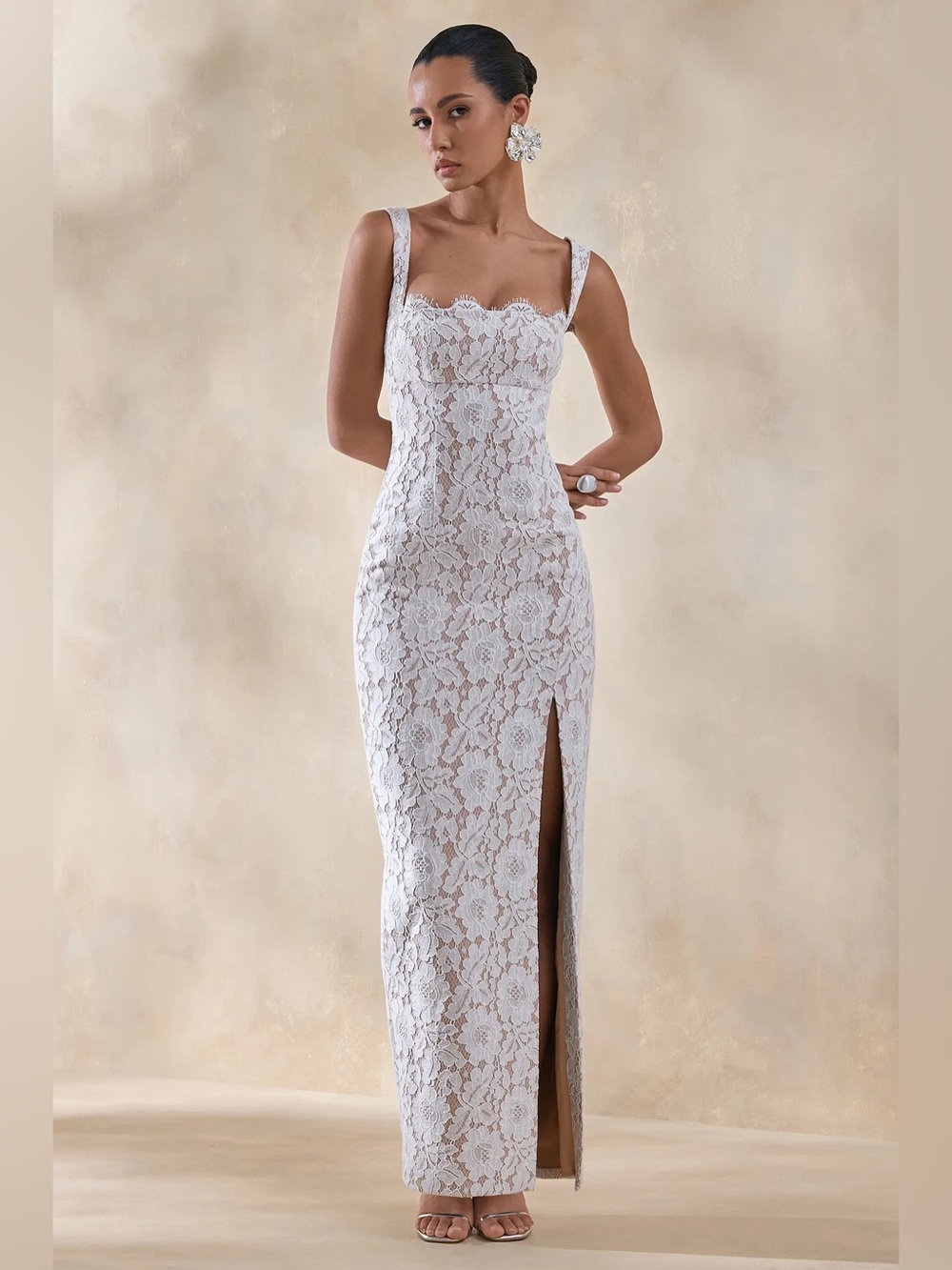 [SOLD OUT] Club L London ZARISSE White Lace Square-Neck Maxi Dress